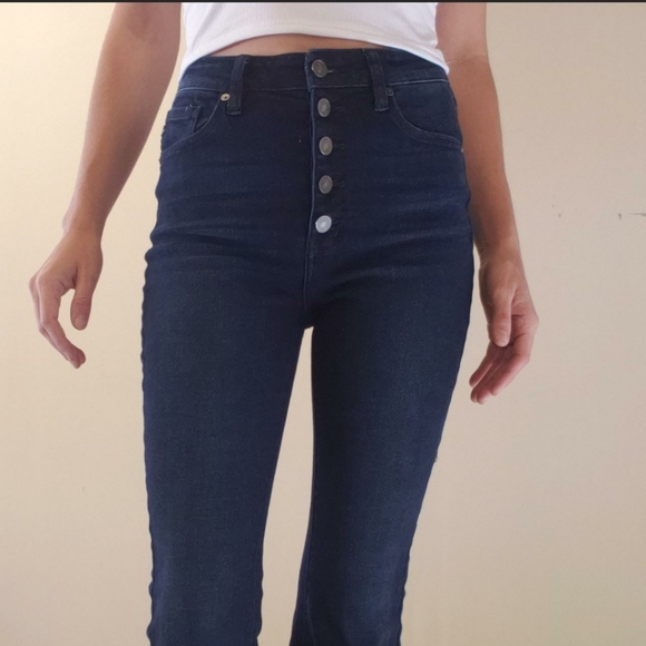 KanCan Women's Size 5/26 High Waist Button Fly Bell Bottom Flare Jeans - Picture 5 of 9